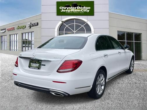 2019 Mercedes-Benz E-Class E 300