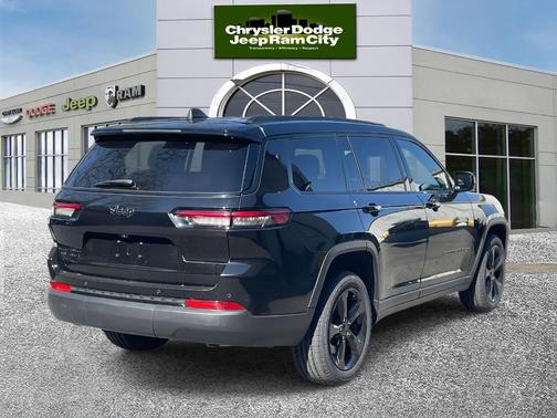 2021 Jeep Grand Cherokee L Laredo