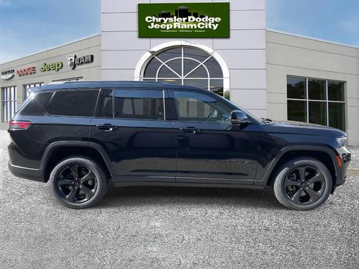 2021 Jeep Grand Cherokee L Laredo