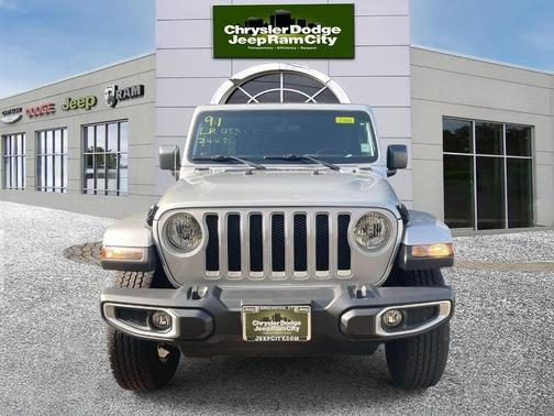 2022 Jeep Wrangler Unlimited Sahara