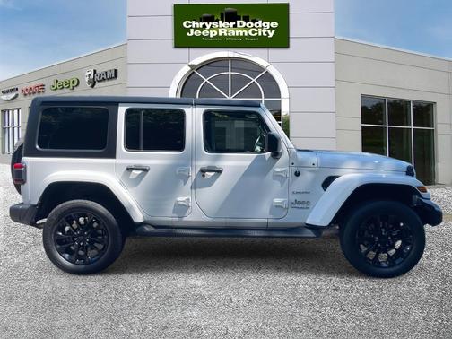 2022 Jeep Wrangler Unlimited 4xe Sahara