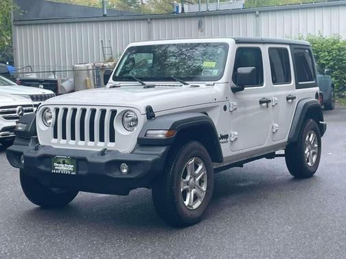 Bright White Clearcoat 2022 Jeep Wrangler Unlimited Sport S
