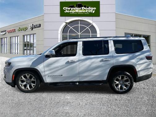 2022 Jeep Wagoneer Series II