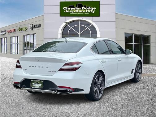 2024 Genesis G70 3.3T Sport Advanced