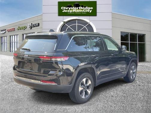 2023 Jeep Grand Cherokee 4xe Base