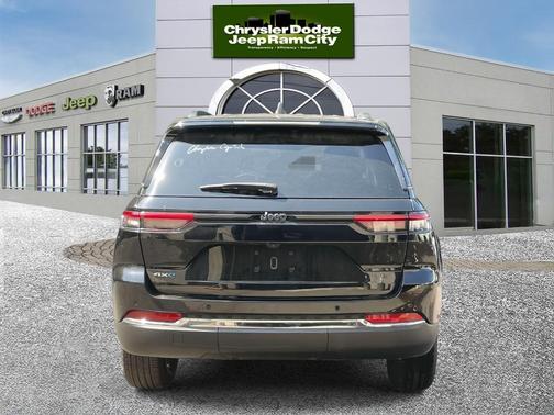 2023 Jeep Grand Cherokee 4xe Base