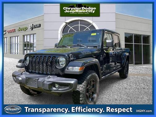 Black Clearcoat 2022 Jeep Gladiator Sport