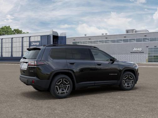 Diamond Black 2026 Jeep Cherokee LAREDO/LIMITED