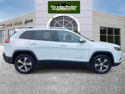 Bright White Clearcoat 2019 Jeep Cherokee Limited