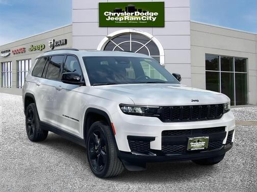 2022 Jeep Grand Cherokee L Laredo