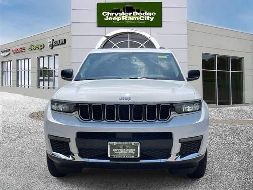 Bright White Clearcoat 2023 Jeep Grand Cherokee L Limited