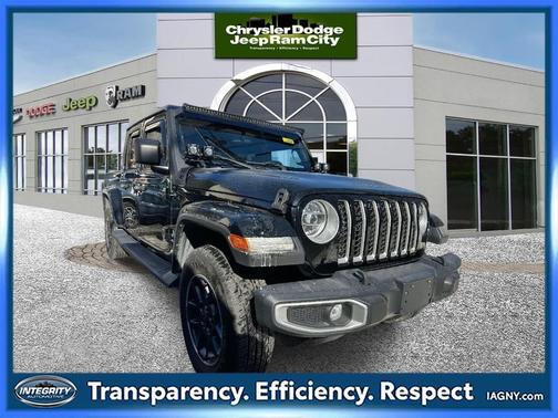 2022 Jeep Gladiator Overland