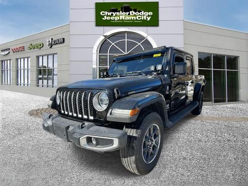 2022 Jeep Gladiator Overland