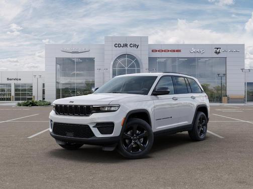 2025 Jeep Grand Cherokee Laredo