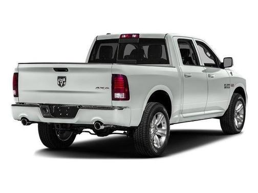 Bright White Clearcoat 2016 RAM 1500 Big Horn