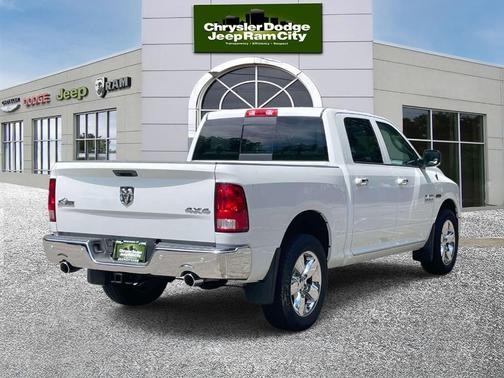 Bright White Clearcoat 2016 RAM 1500 Big Horn