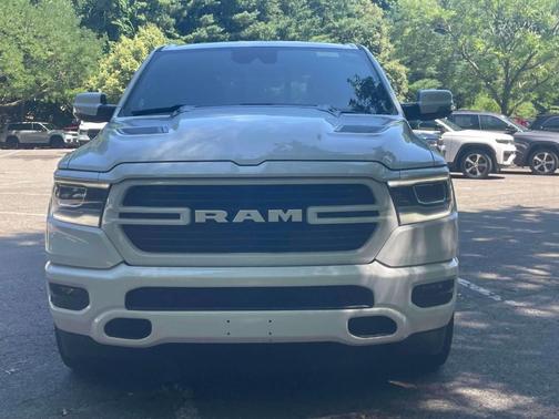 Bright White Clearcoat 2023 RAM 1500 Laramie