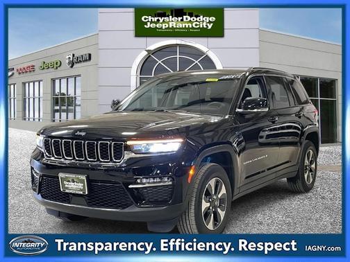 2022 Jeep Grand Cherokee 4xe Base