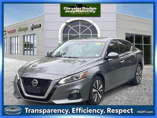 Gun Metallic 2019 Nissan Altima 2.5 SV
