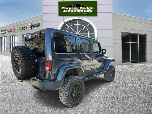 2017 Jeep Wrangler Unlimited Sahara