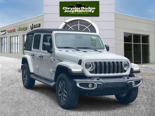 Bright White Clearcoat 2024 Jeep Wrangler Sahara