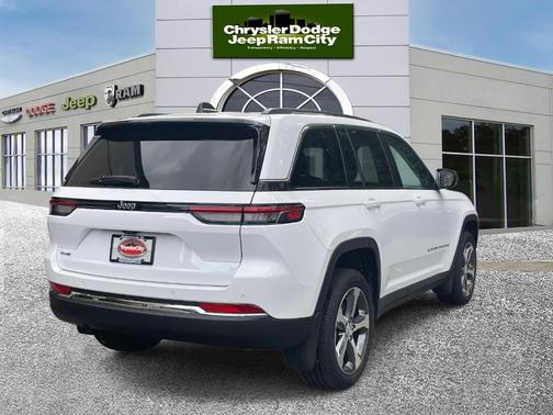 2023 Jeep Grand Cherokee 4xe Base