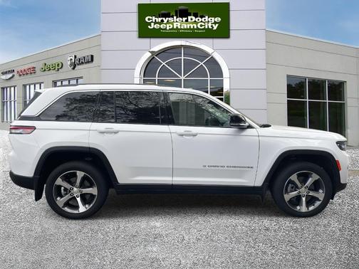 2023 Jeep Grand Cherokee 4xe Base