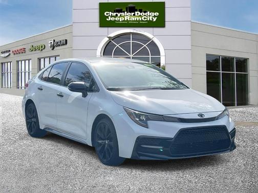 2022 Toyota Corolla SE Nightshade