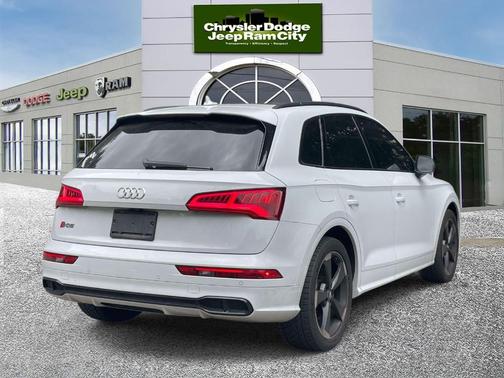 Glacier White Metallic 2020 Audi SQ5 3.0T Premium