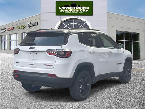 2024 Jeep Compass Trailhawk