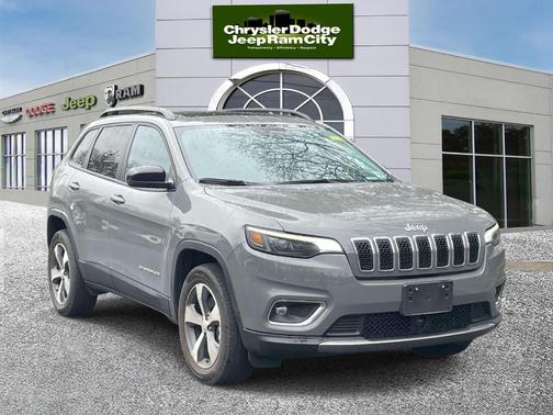 Sting Gray Clearcoat 2022 Jeep Cherokee Limited