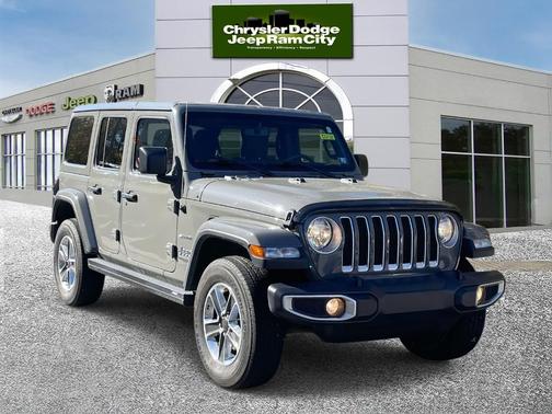 2022 Jeep Wrangler Unlimited Sahara