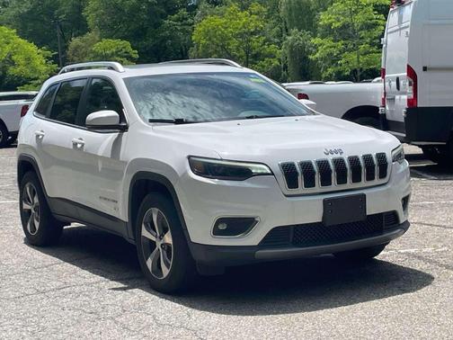 Bright White Clearcoat 2019 Jeep Cherokee Limited