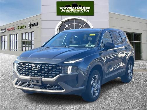 2022 Hyundai SANTA FE SE