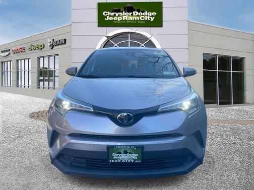 Silver Knockout Metallic 2019 Toyota C-HR XLE