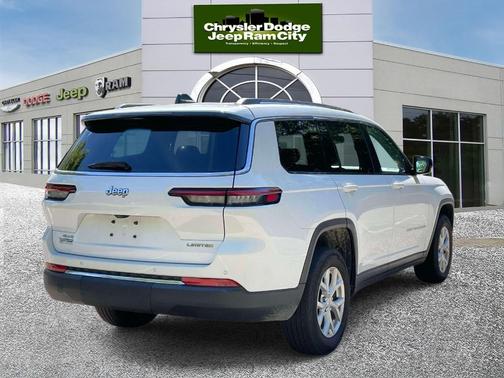 Bright White Clearcoat 2023 Jeep Grand Cherokee L Limited