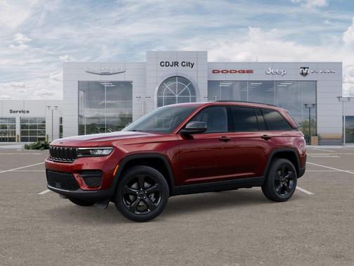 2025 Jeep Grand Cherokee Laredo