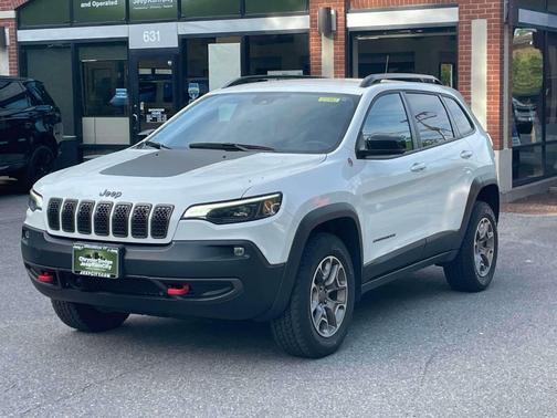 2022 Jeep Cherokee Trailhawk