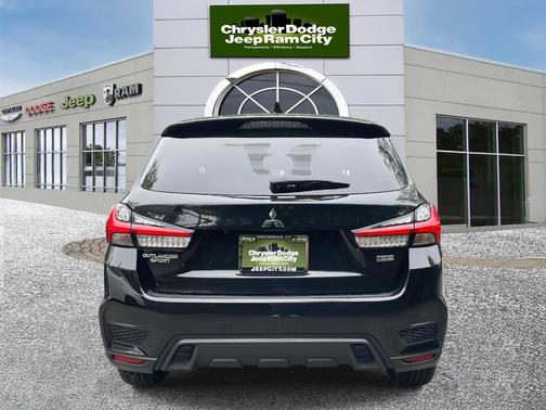 2024 Mitsubishi Outlander Sport 2.0 LE