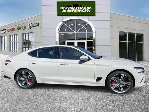 2024 Genesis G70 2.5T