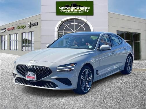 2024 Genesis G70 2.5T