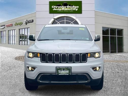 2022 Jeep Grand Cherokee WK Limited