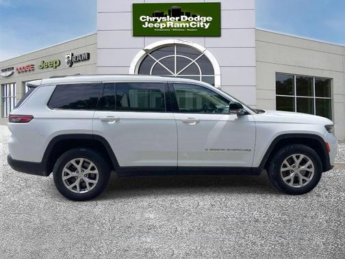 Bright White Clearcoat 2022 Jeep Grand Cherokee L Limited