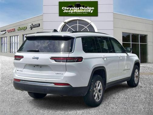 Bright White Clearcoat 2022 Jeep Grand Cherokee L Limited