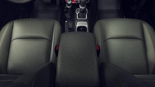 Bright White Clearcoat 2026 Jeep Gladiator Mojave