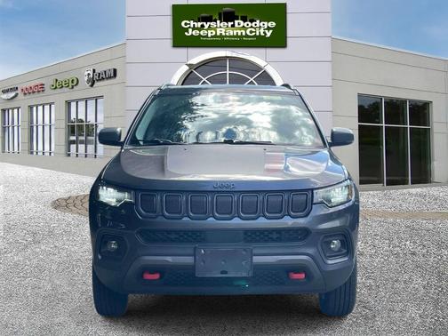 Granite Crystal Clearcoat Metallic 2022 Jeep Compass Trailhawk