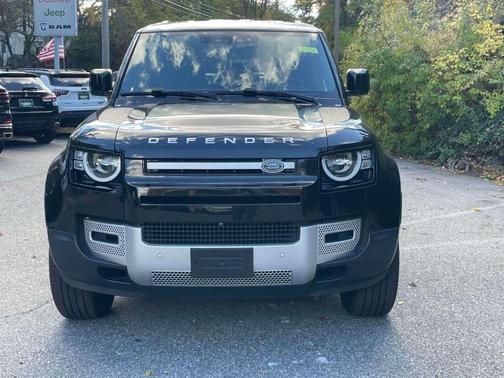 2023 Land Rover Defender 110 S