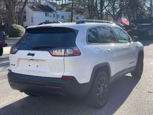 2022 Jeep Cherokee Altitude