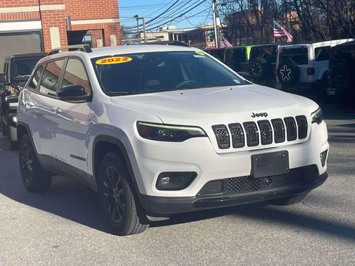 2022 Jeep Cherokee Altitude