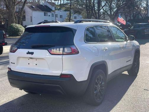 2022 Jeep Cherokee Altitude